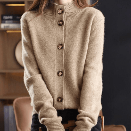 EB | Bequemer Gestrickter Damencardigan Mit Kragen Und Knöpfen