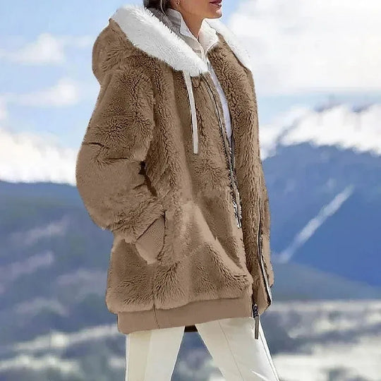 EB | Kapuzenjacke mit Weichem Komfort