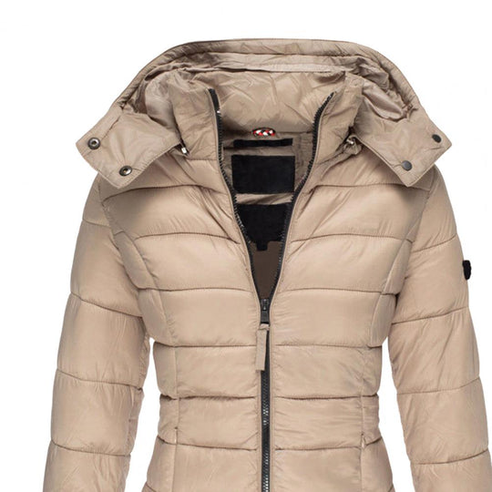 EB | Warme Slimfit Winterjacke mit Kapuze Damen Winterjacke Regular Fit Belle Couture Essential Wärme