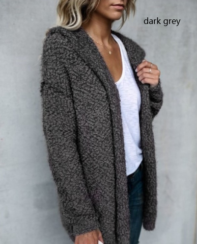 EB | Kapuzen-Strickjacke