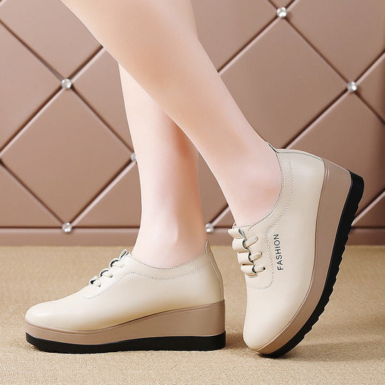 Rutschfeste und strapazierfähige Damen-Keilschuhe aus Leder EB EB