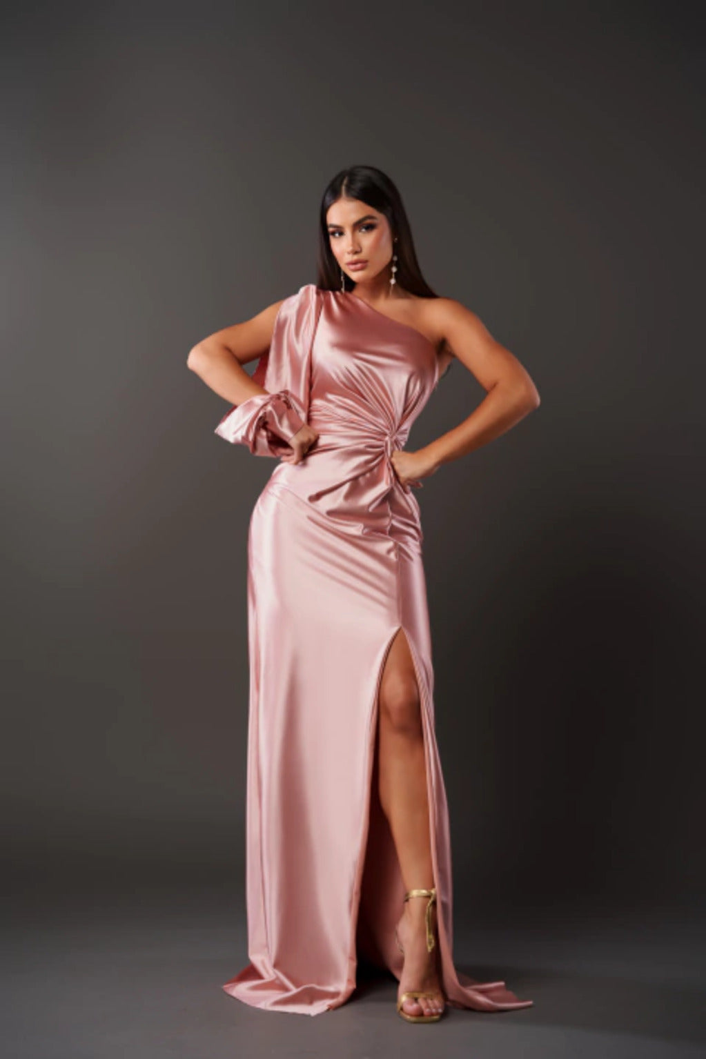 EB | Elegantes Anspruchsvolles Kleid