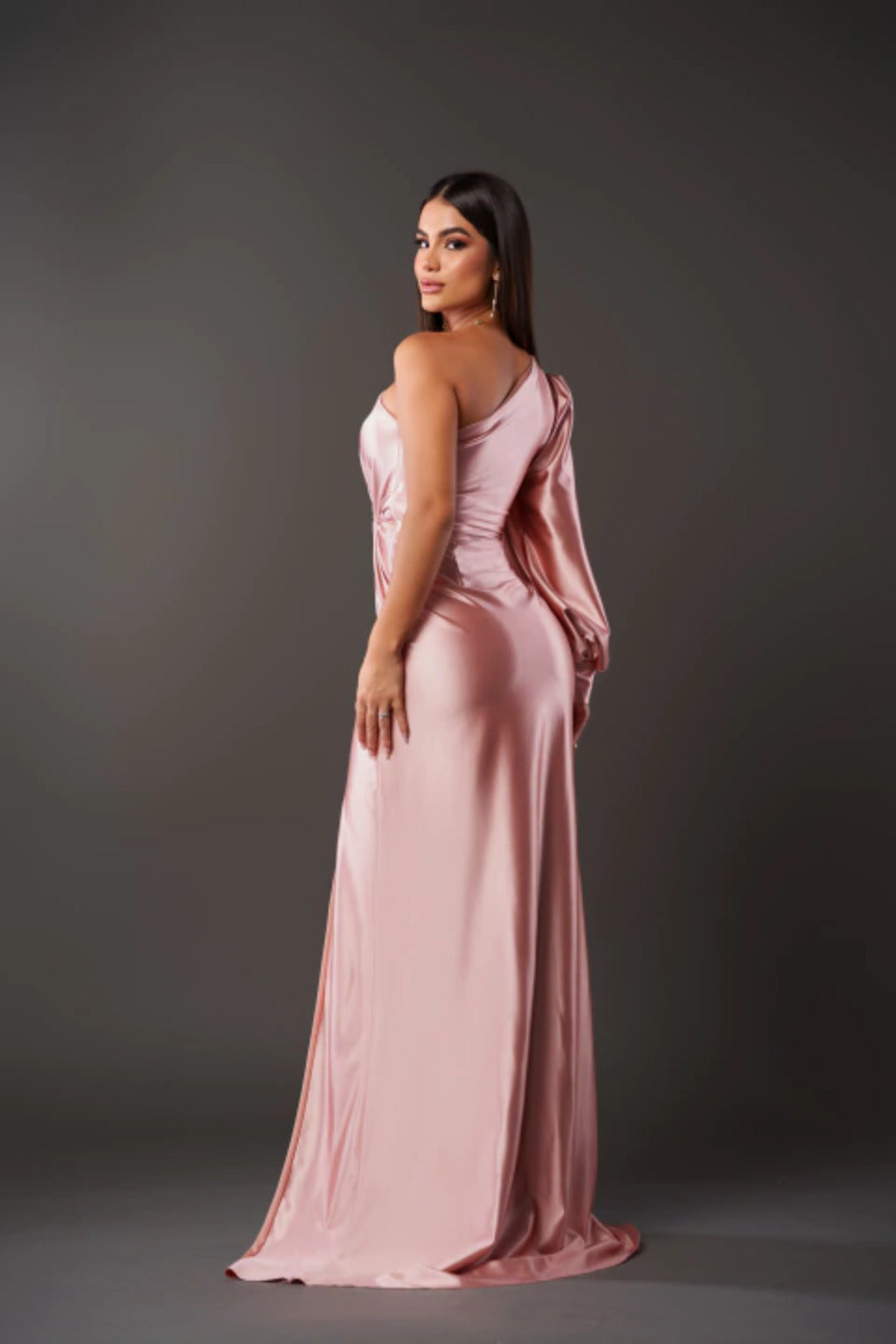 EB | Elegantes Anspruchsvolles Kleid
