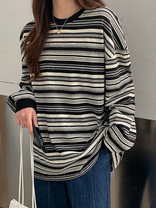 EB | Oversized Pullover mit Rundhalsausschnitt Und Streifen