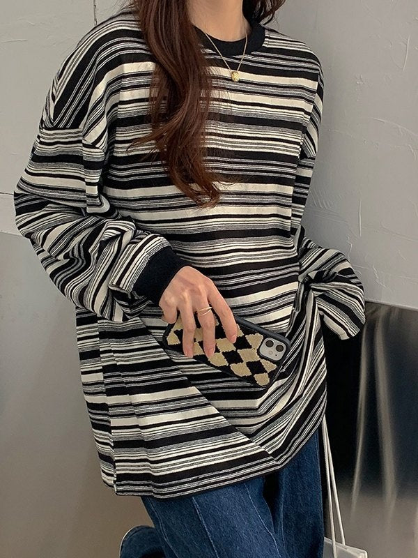 EB | Oversized Pullover mit Rundhalsausschnitt Und Streifen