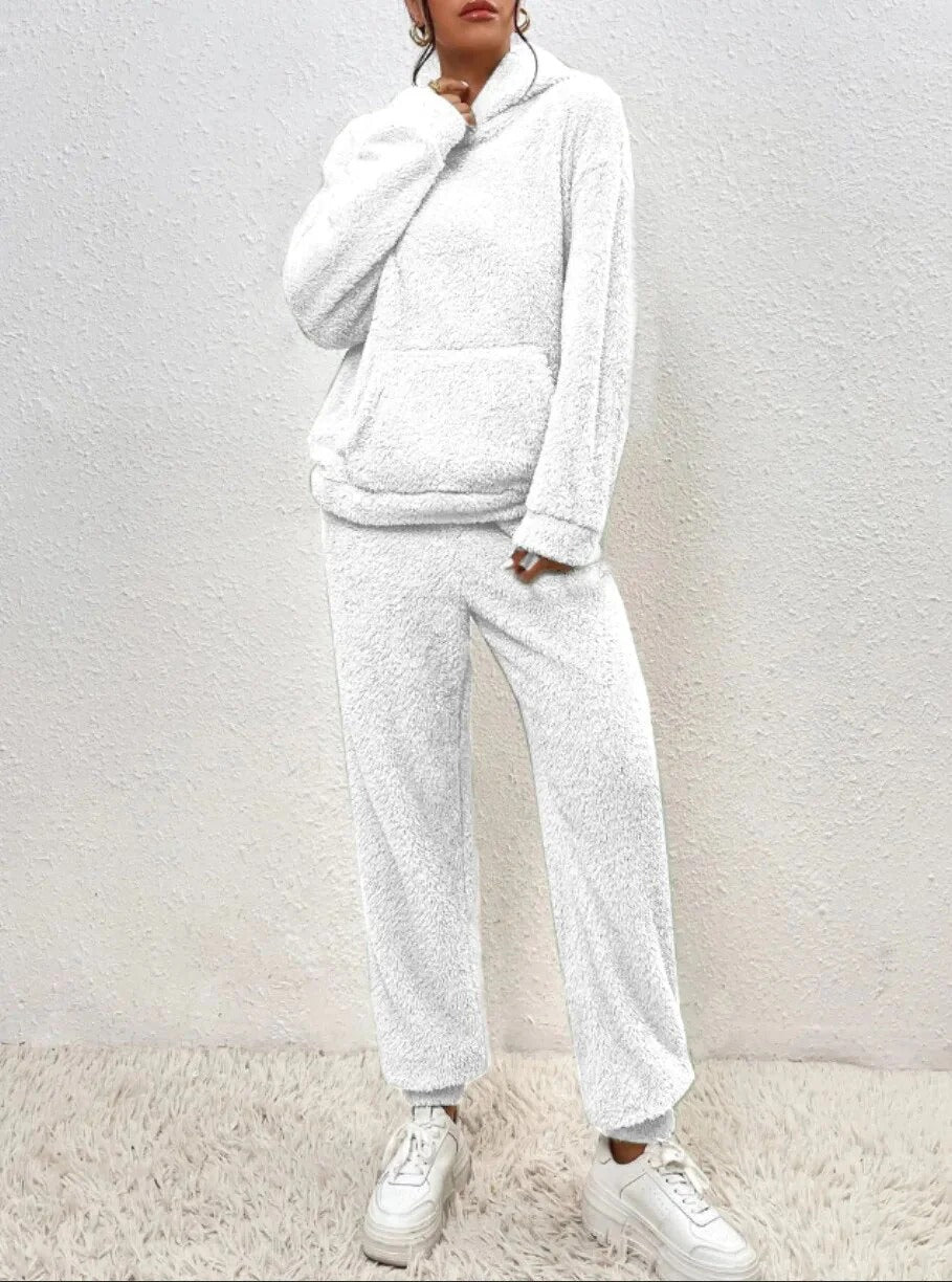 EB | Lounge Satz Teddy Fleece Relaxed Passform Kapuze und Kängurutasche