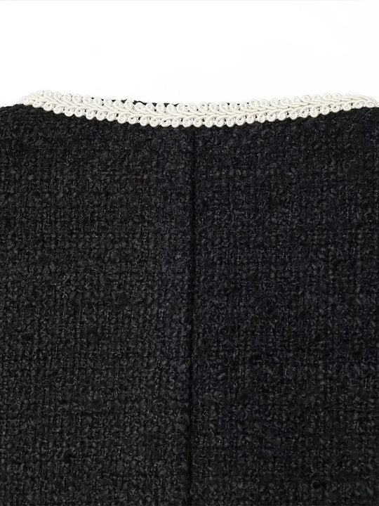 EB | Kurze Jacke für Damen mit dekorativen Knöpfen Alida