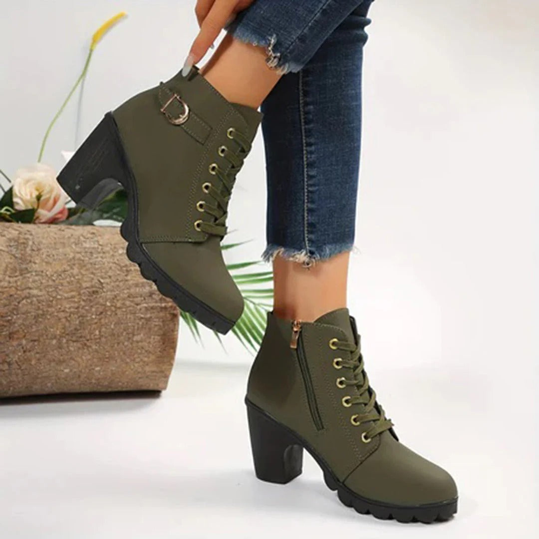 EB | Absatzstiefel – Chunky Sohle Blockabsatz – Schnürung mit Reißverschluss und Schnalle