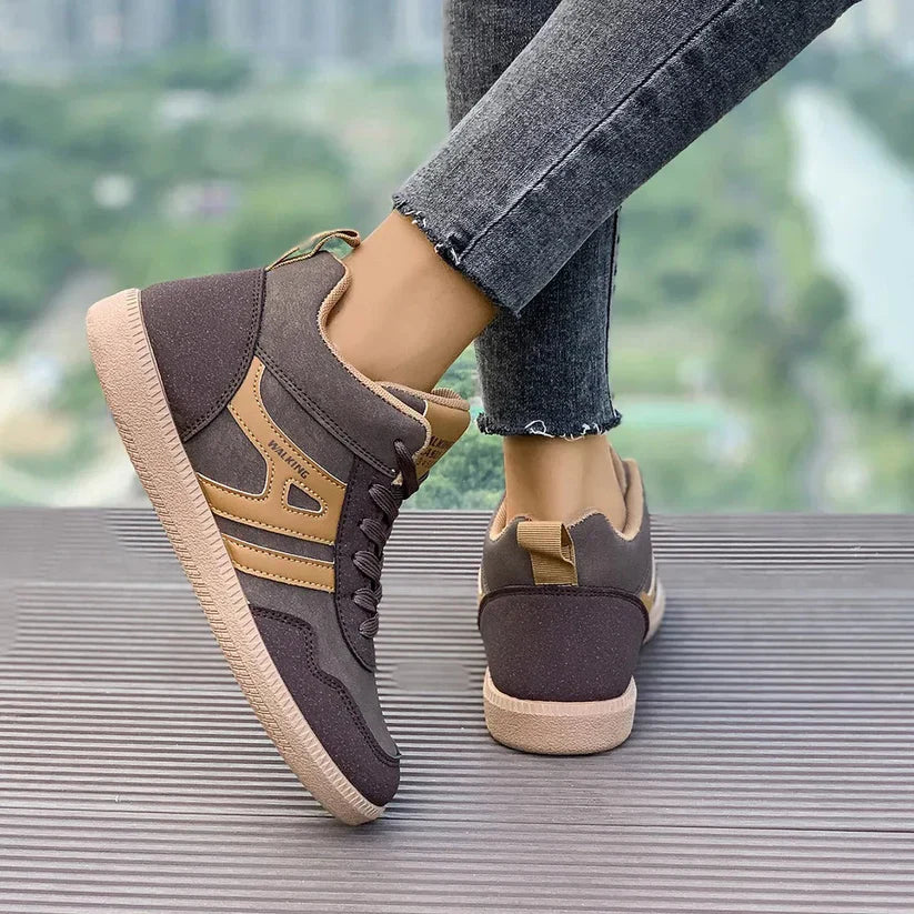 Stylische Flache Sneaker Damen EB