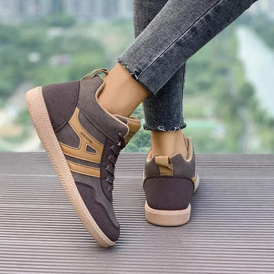 Stylische Flache Sneaker Damen EB