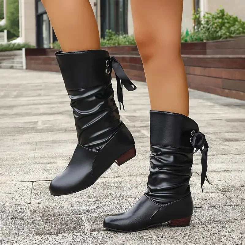 Trendige Stiefel für Damen mit Schnürung bis zur Wade EB EB