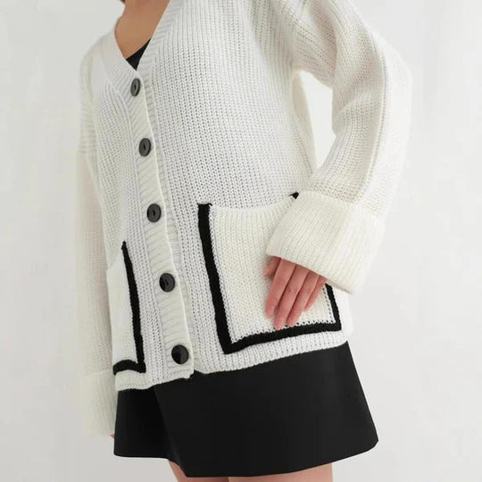 EB | Strickjacke Gestrickt Lockere Passform Tiefes V-Ausschnitt Paspelierte Taschen