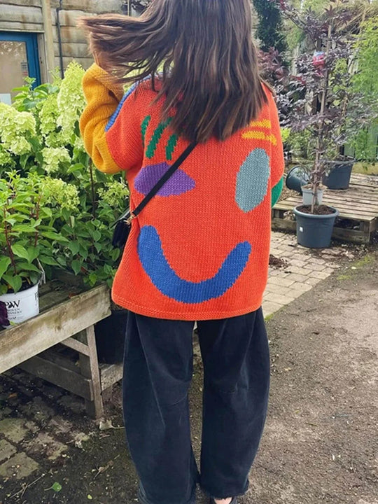 EB | Strickpullover Im Künstlerstil - Gemütlicher Freizeit-Jumper mit Abstraktem Gesichtsmuster