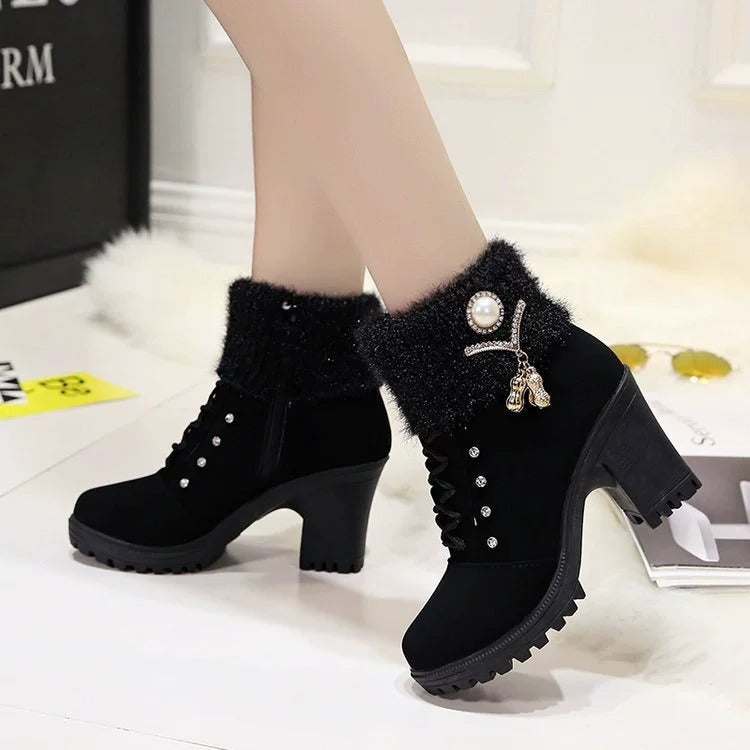 Damenstiefel mit Kristallen und Blockabsatz EB EB