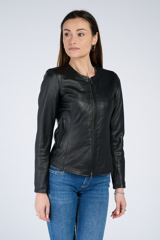 EB | Klassische Jacke mit modernem Schnitt