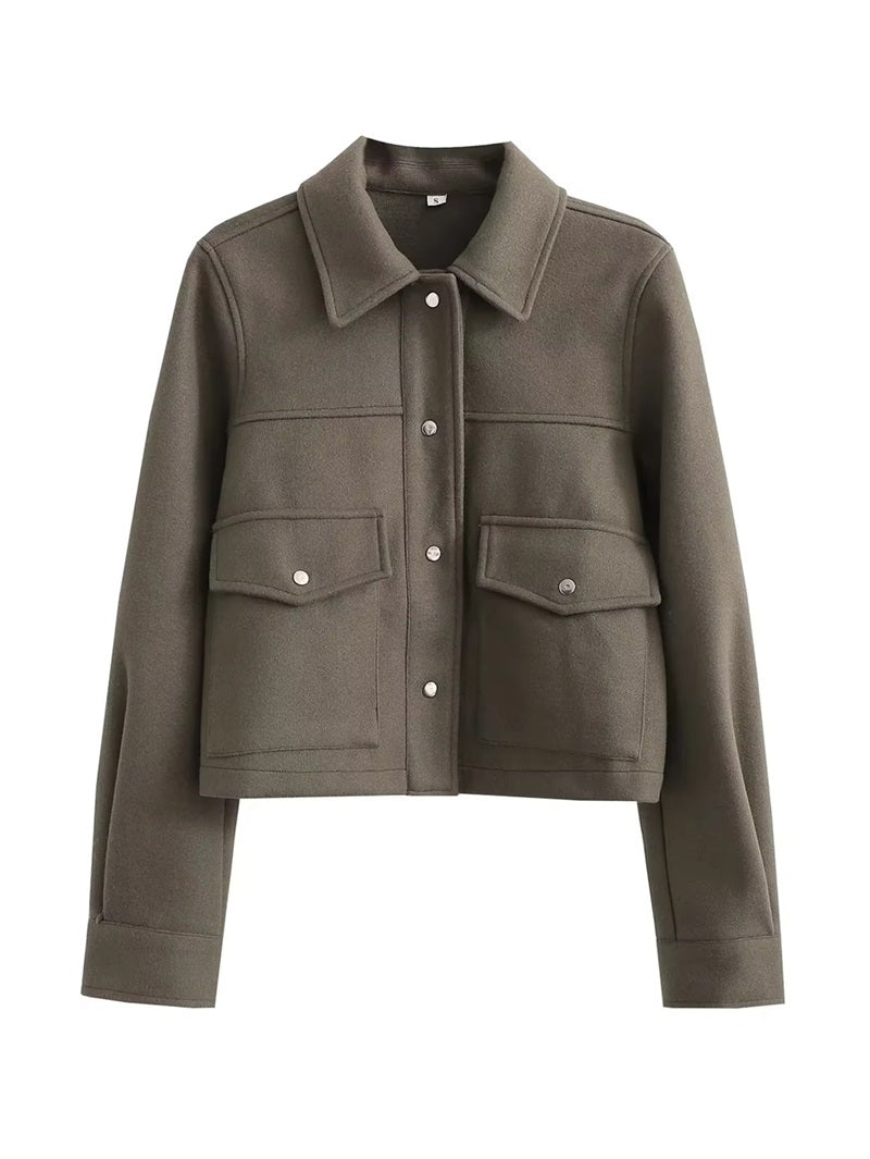EB | Kurze Wolljacke mit Knöpfen Weich und Stilvoll Lässiger Look