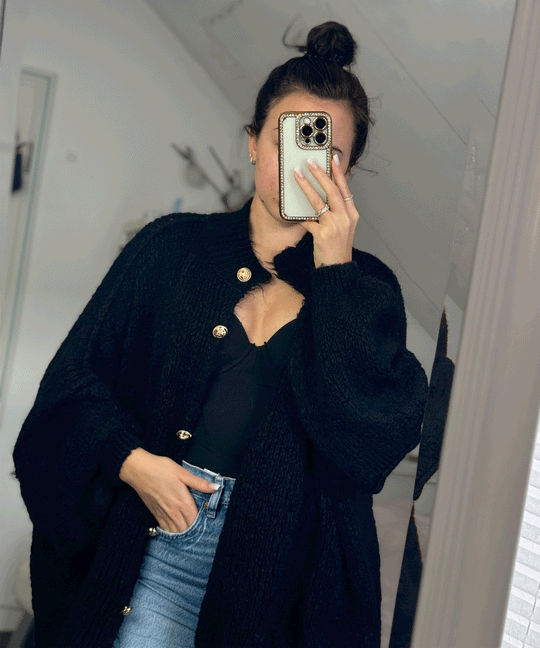EB | Overgrößed Strickjacke