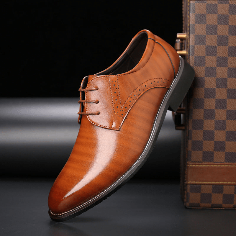 EB | Stilvolle Herren Schuhe Schnürschuhe mit Brogue Details