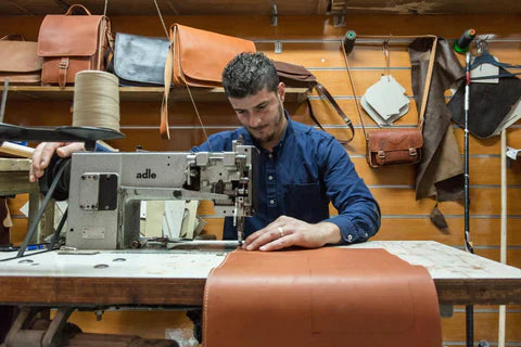 EB | Elegante Klassische Schultertasche für Jeden Anlass