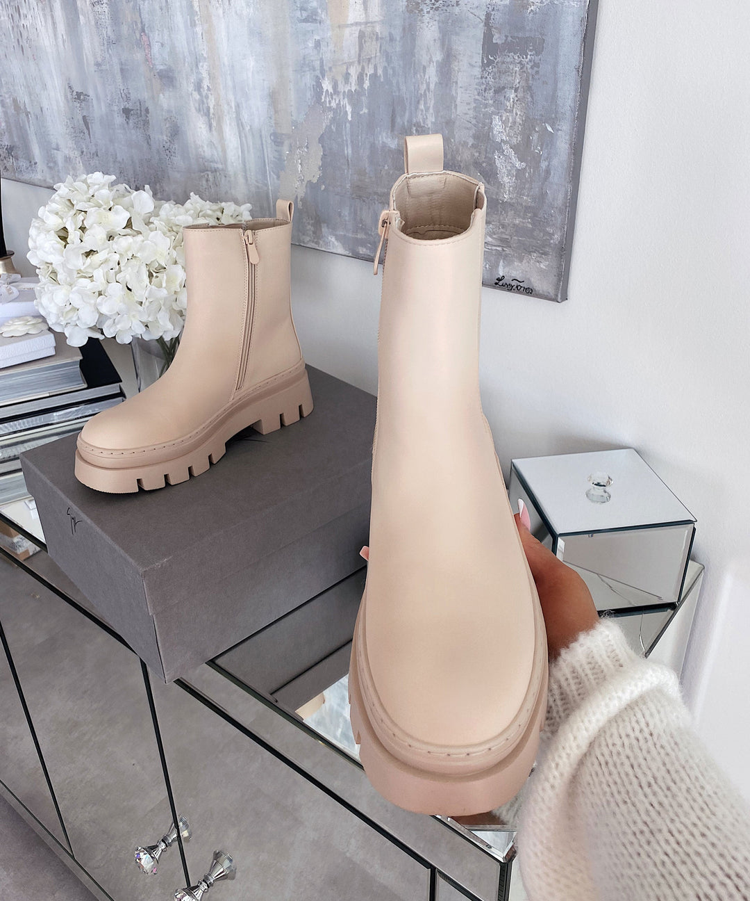 EB | Beige Kurze Stiefel