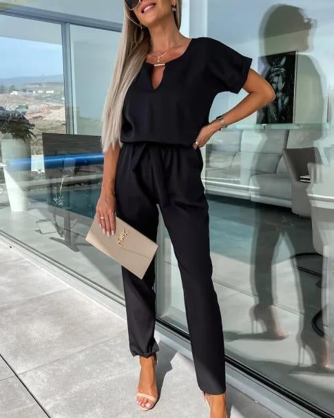 EB - Eleganter V-Ausschnitt Jumpsuit mit Gürtel für Damen