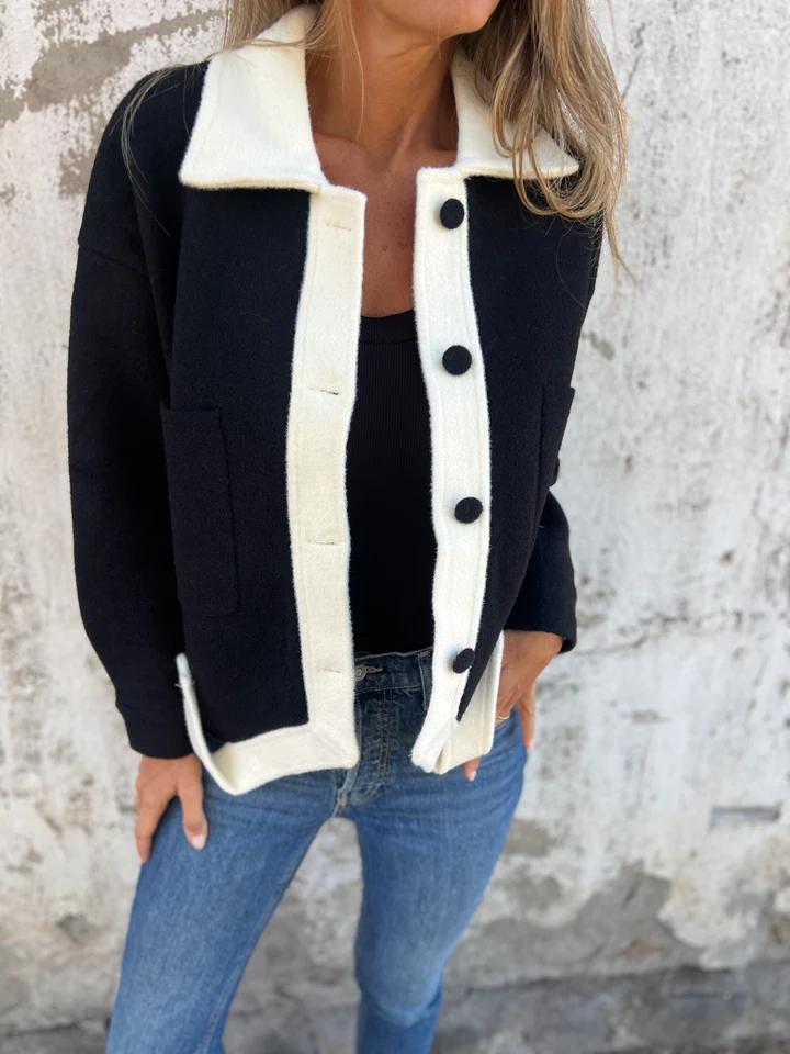 EB | Kontrastjacke mit Knöpfen Weich und Modern Zeitloses Design