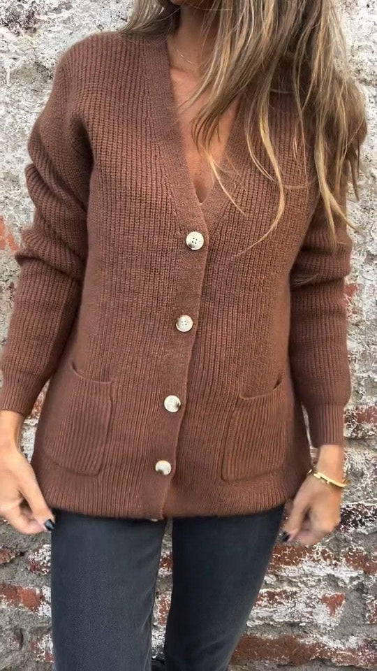 EB | Strickjacke mit Knöpfen Weicher Komfort Zeitloses Design