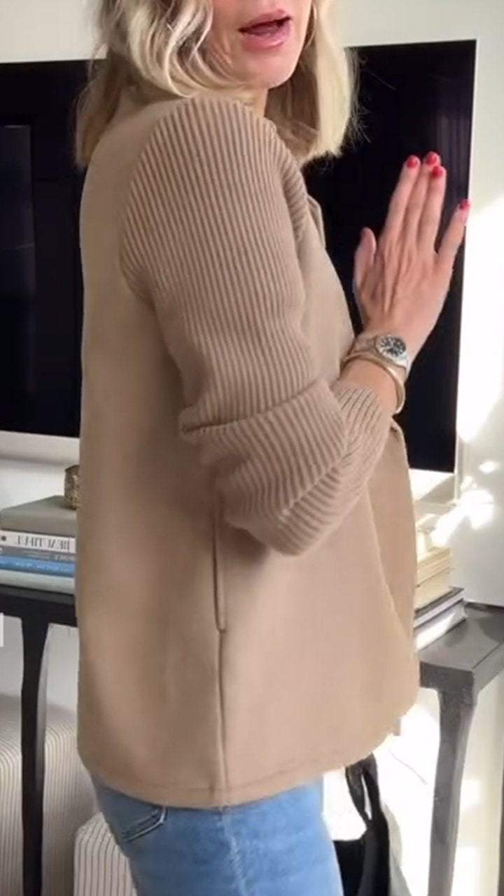 EB | Damen Blazer aus veganer Wolle mit gestrickten Ärmeln
