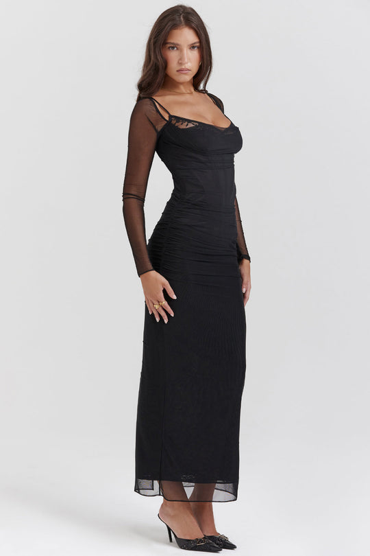 EB | Elegantes Maxikleid mit tiefem Ausschnitt und langen Ärmeln