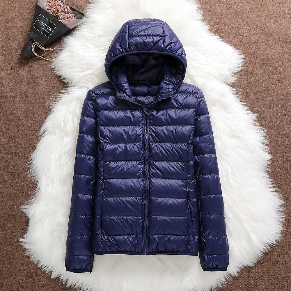 EB | Daunenjacke mit Kapuze für Damen