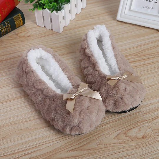 April Slippers | Weich & Flauschig EB