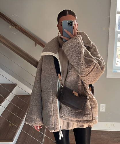 EB | Teddyjacke In Cremeweiß