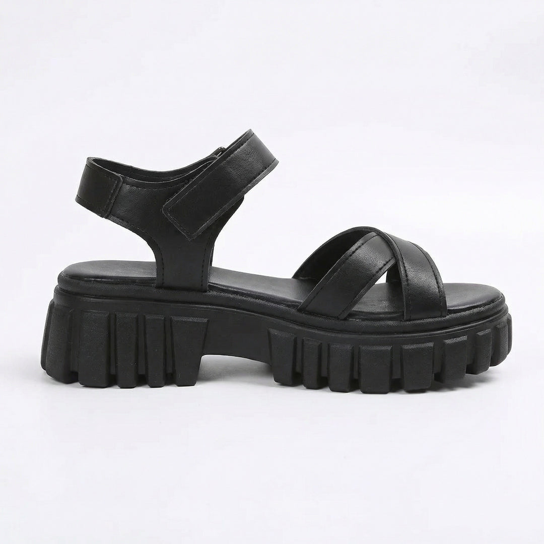 EB | Einfarbige Freizeitsandalen