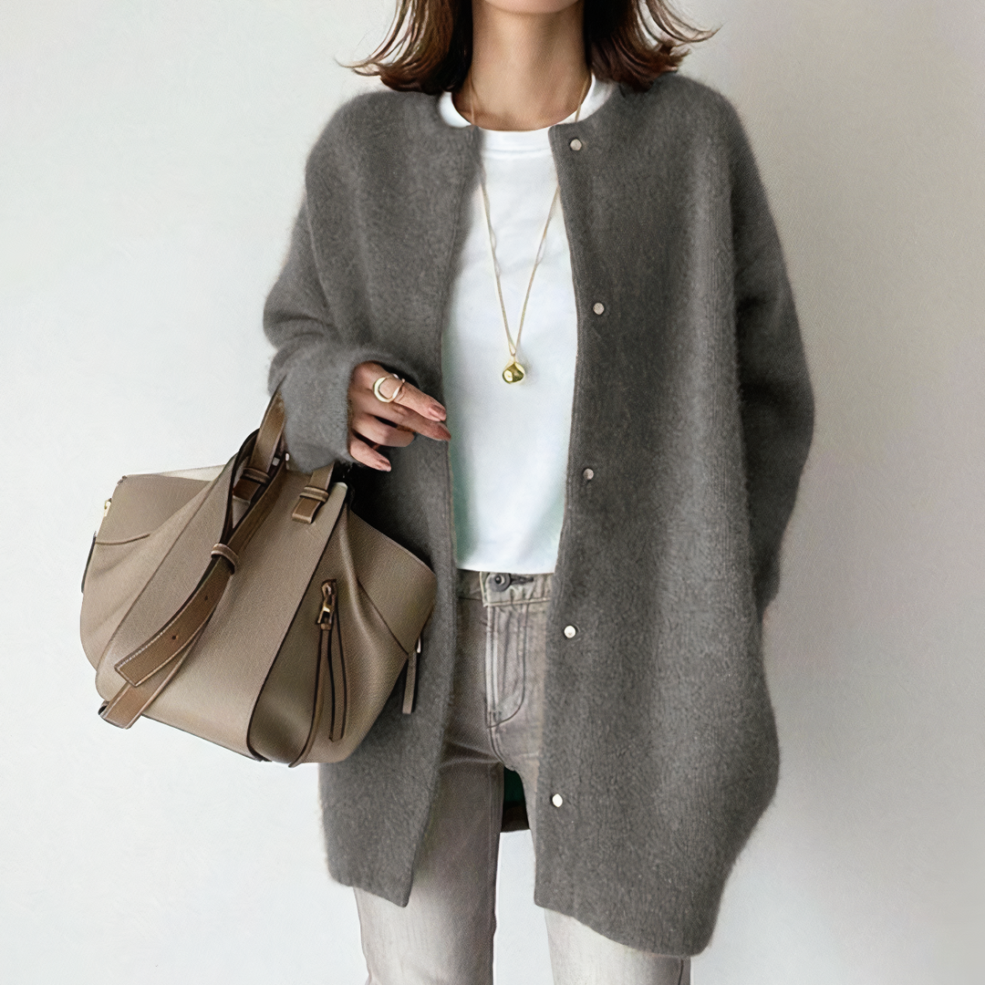 EB | Strickjacke mit langen Ärmeln und Knöpfen