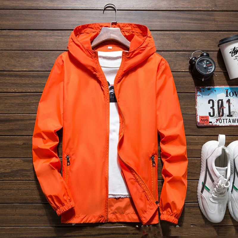 EB | Leichtgewicht Herrenjacke mit Kapuze