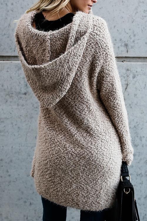 EB | Kapuzen-Strickjacke
