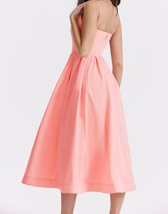 EB | Elegantes Midikleid Look