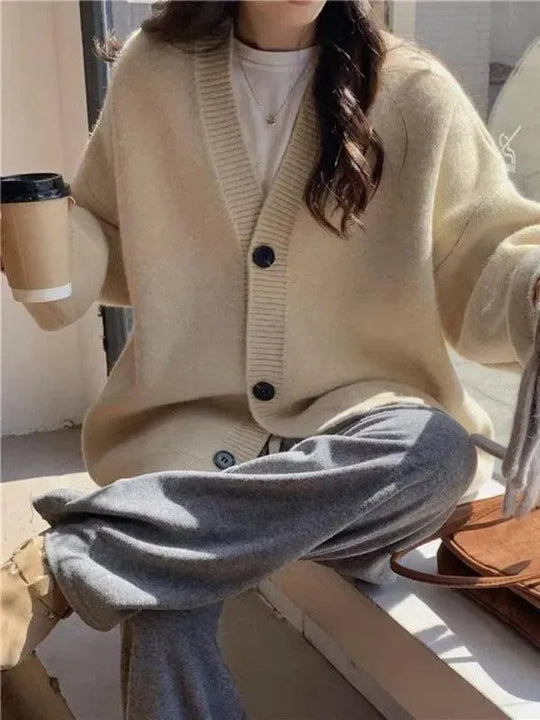 EB | Knopf Vielseitiger Damen Strickjacke Pullover