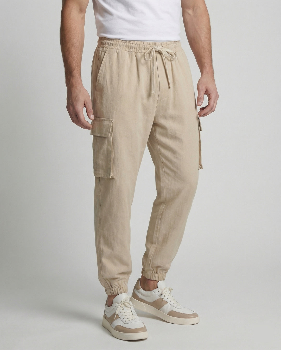 Herren Cargo-Jogginghose mit seitlichen Reißverschlusstaschen und elastischem Bund EB