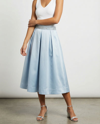 Damen Elegantes Midikleid mit Hochgeschlossenem Kragen & Schwingendem Rock | EB