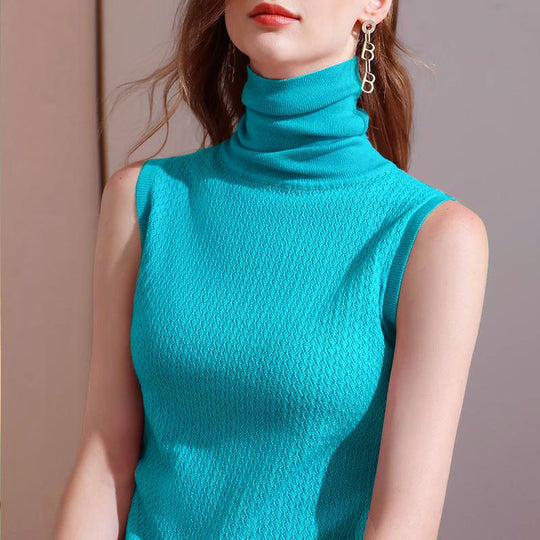 EB |  Gemütlicher hochgeschlossener ärmelloser Pullover