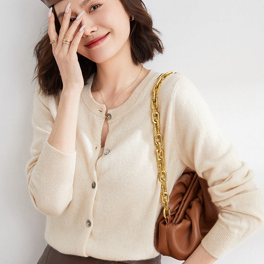 EB | Kuschelige Strickjacke mit Feinem Muster