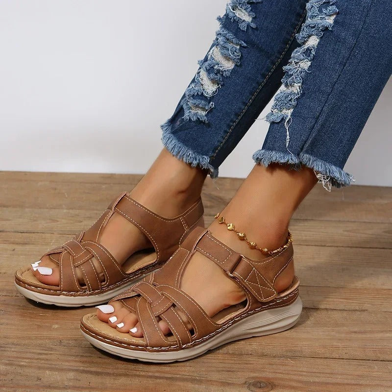 EB | Orthopädische sandalen