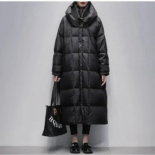 EB | Lange Pufferjacke mit Daunenumhang