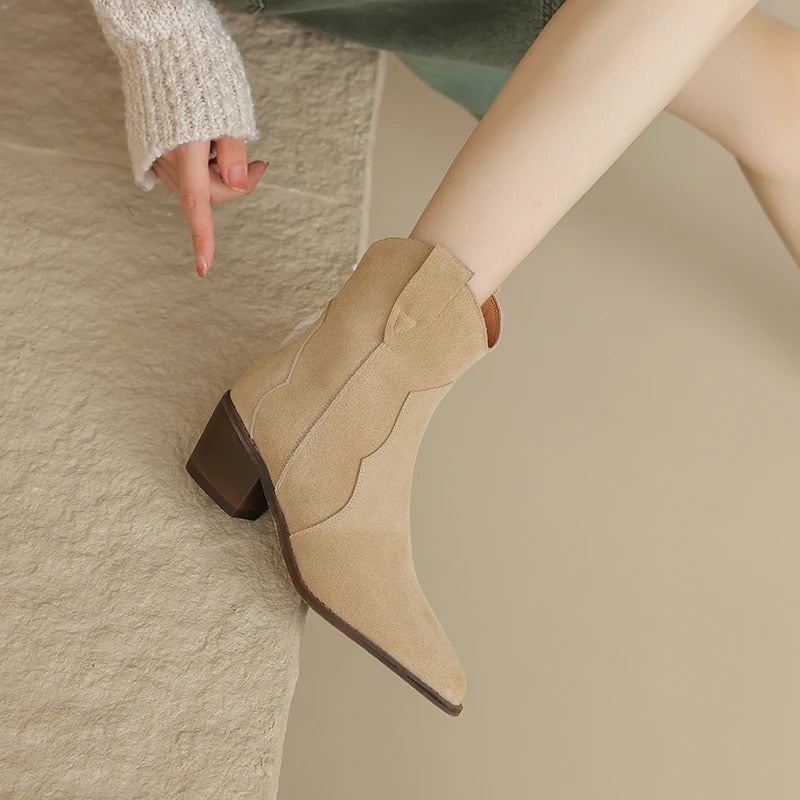 Spitzes Wedge-Ankle-Boots EB