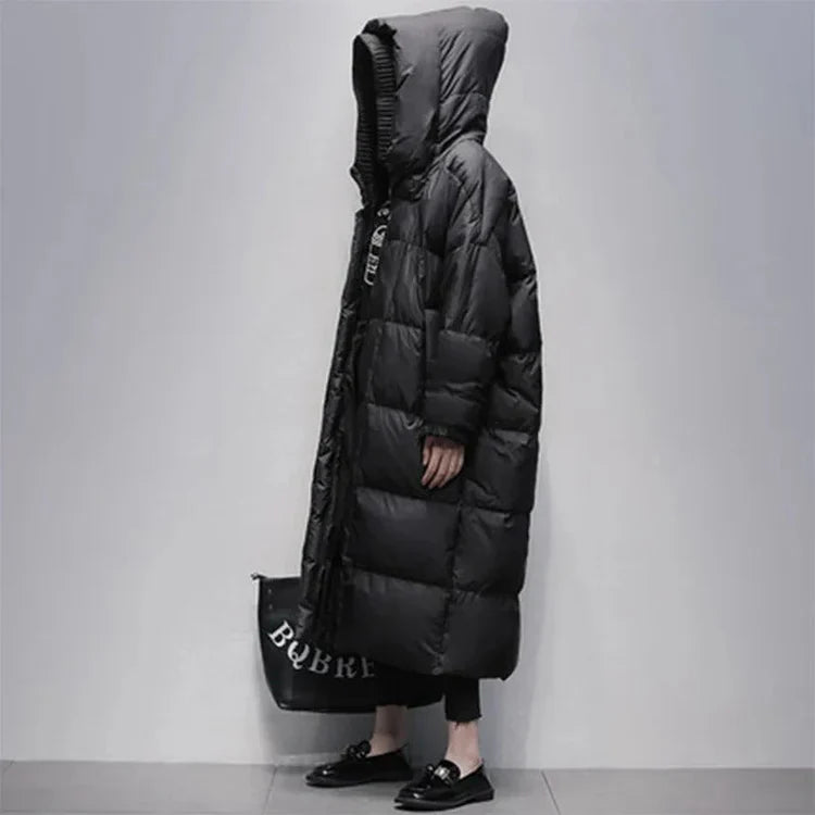 EB | Lange Pufferjacke mit Daunenumhang