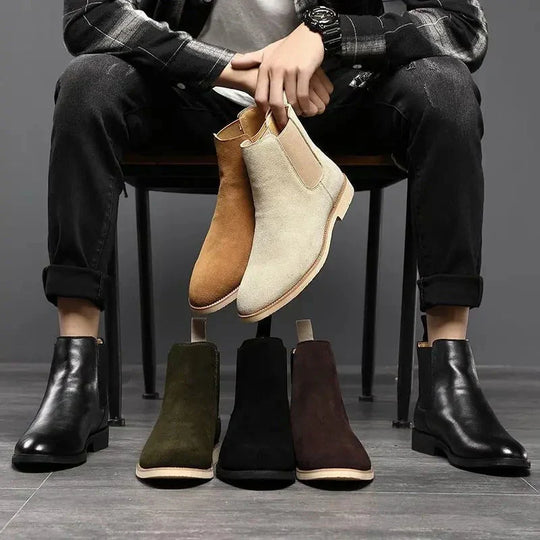 EB | Boots Aus Weichem Wildleder