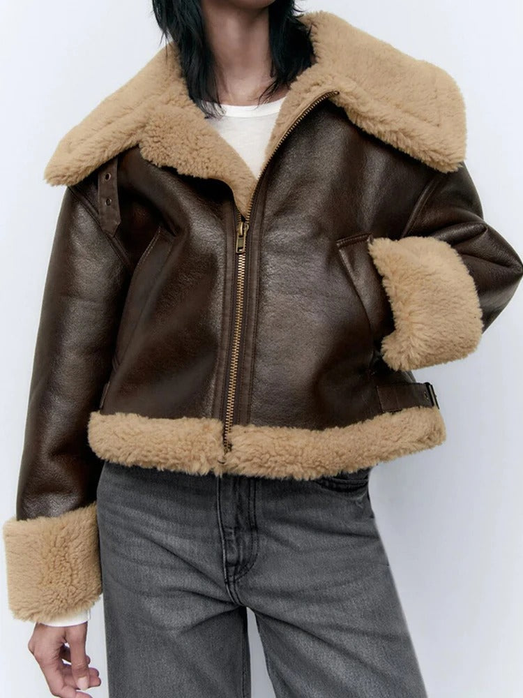 EB | Wärmende Lederjacke
