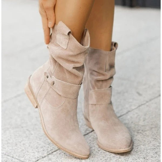 EB | Knielange Winterstiefel mit Absatz