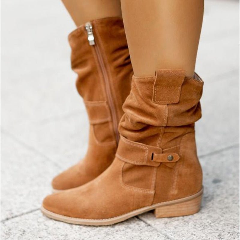 EB | Knielange Winterstiefel mit Absatz